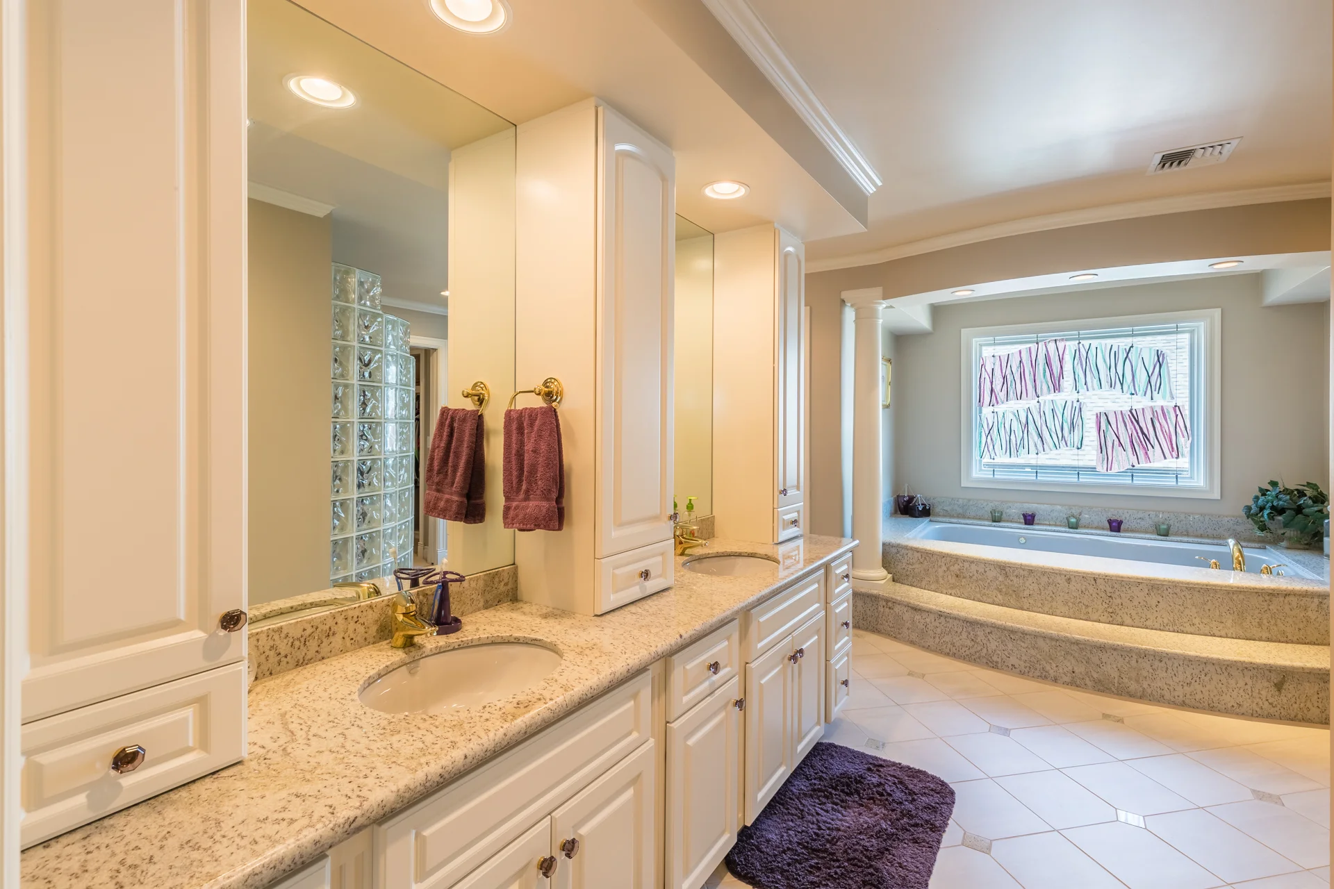 CX0I4638-HDR.jpg