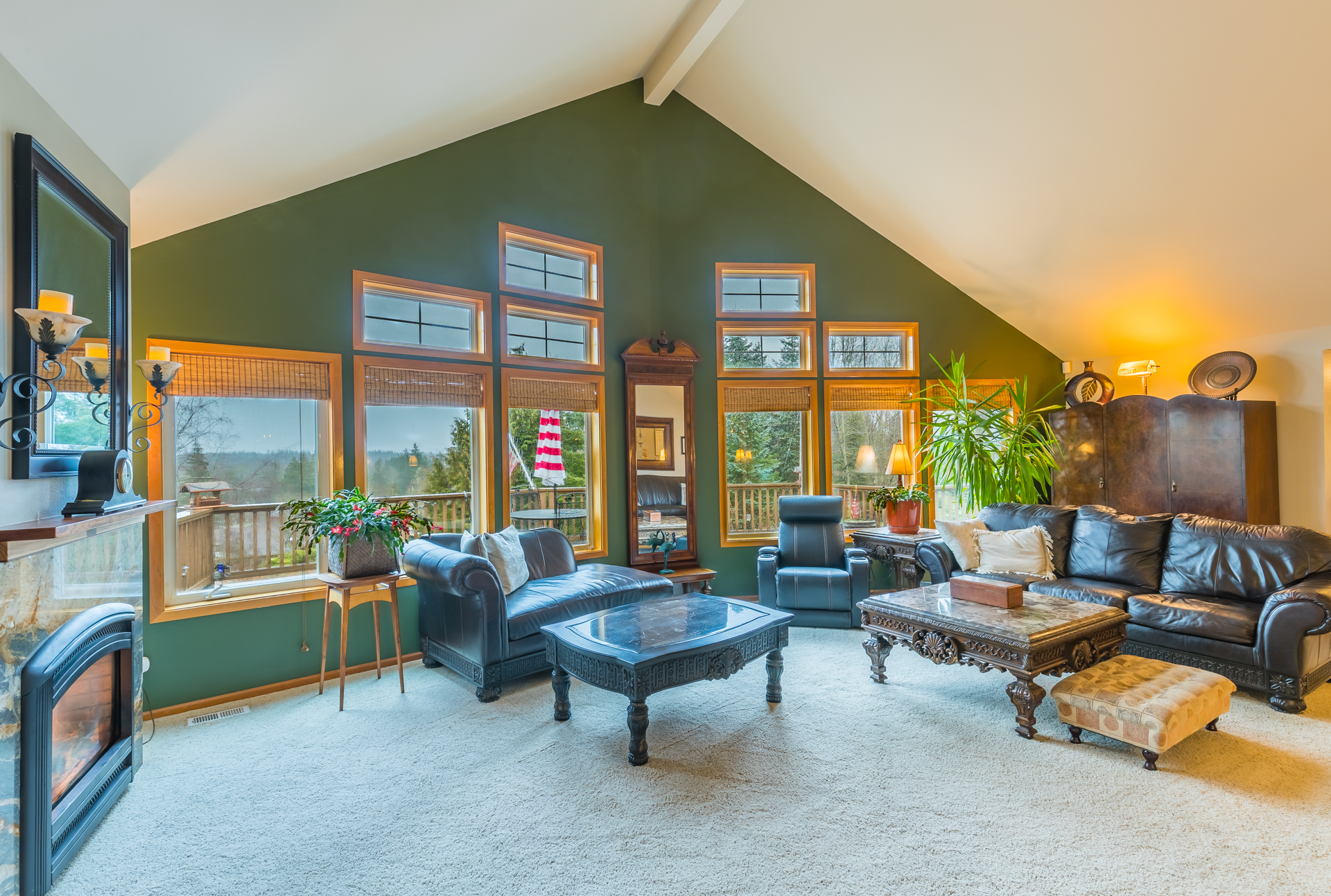 CX0I8602-HDR.jpg