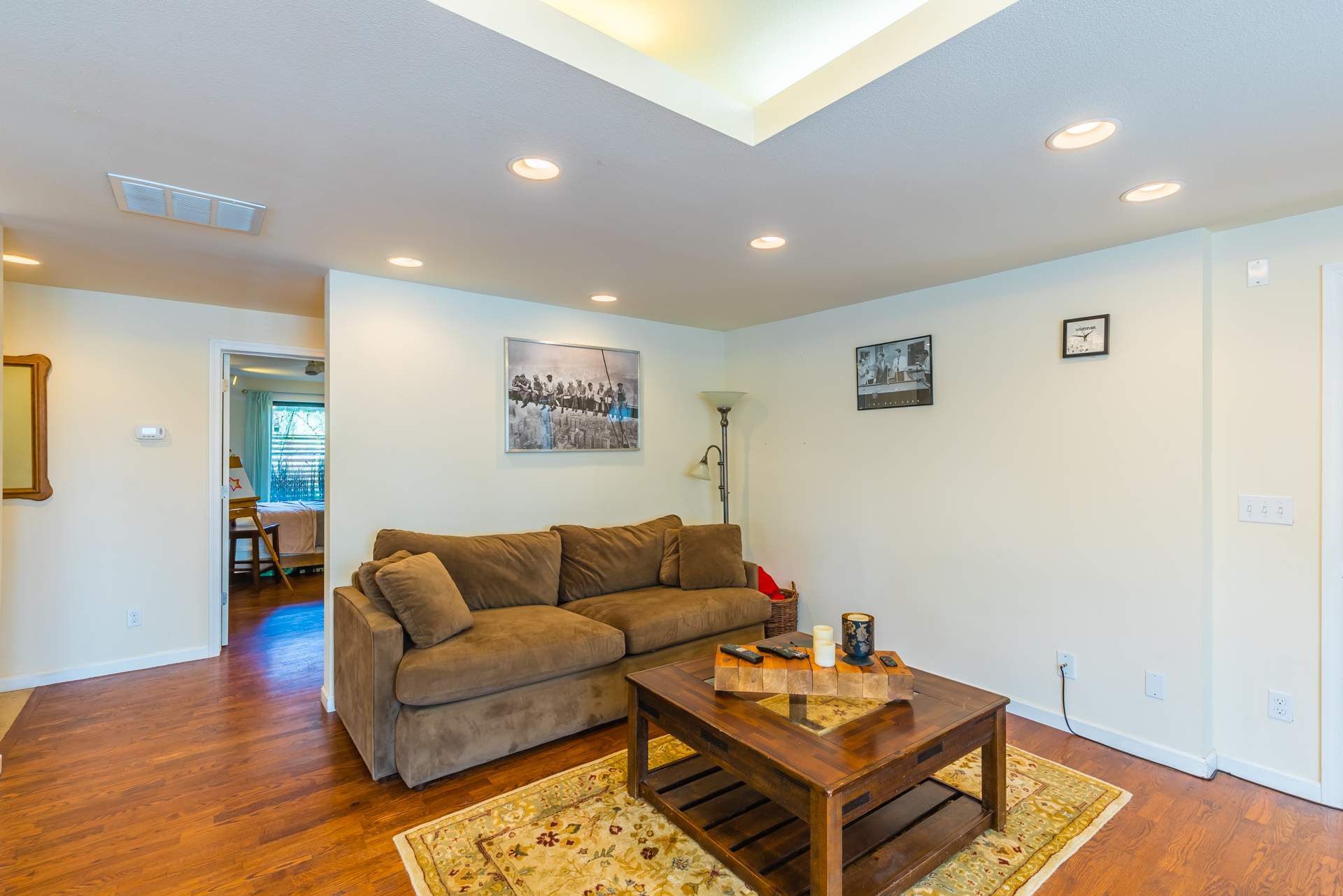 CX0I9422-HDR.jpg