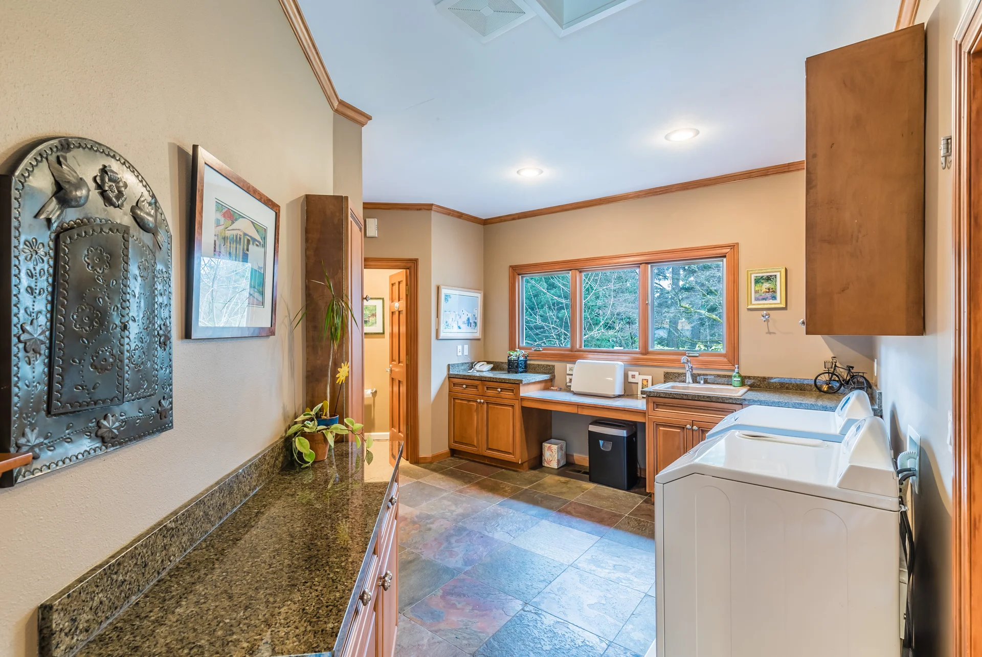 CX0I9262-HDR.jpg
