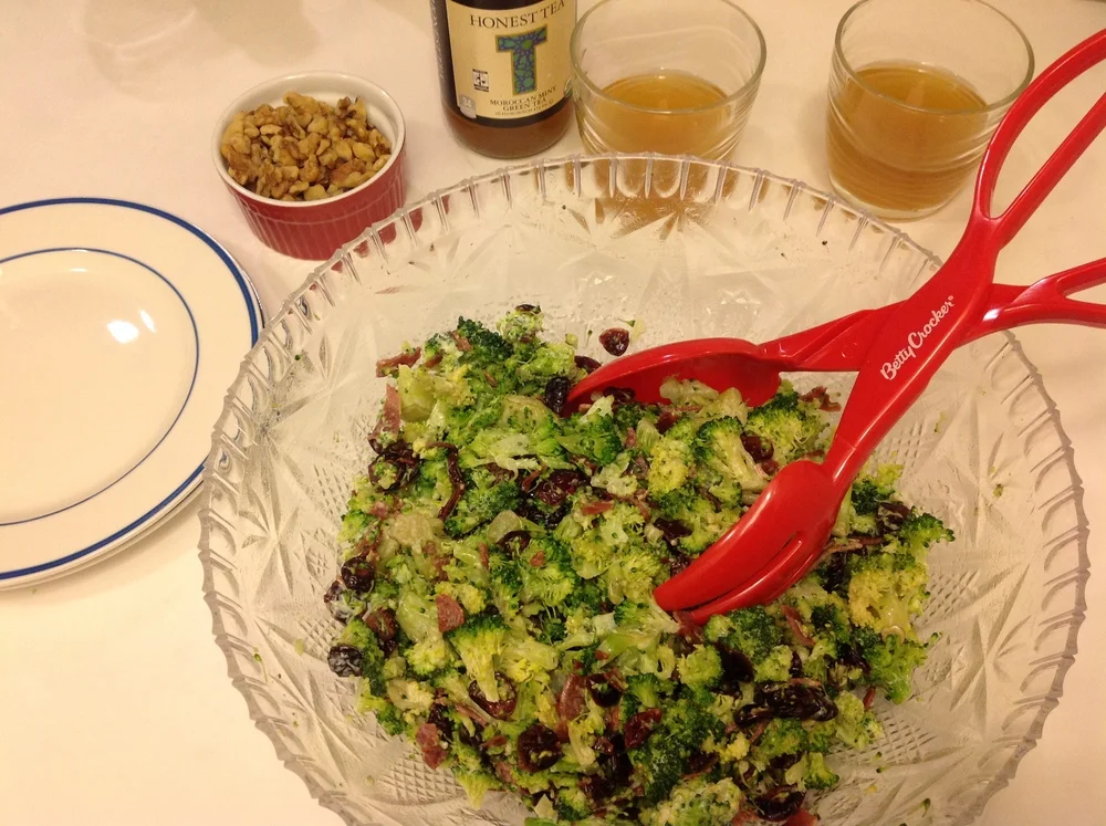 Broccoli Cranberry Walnut Salad