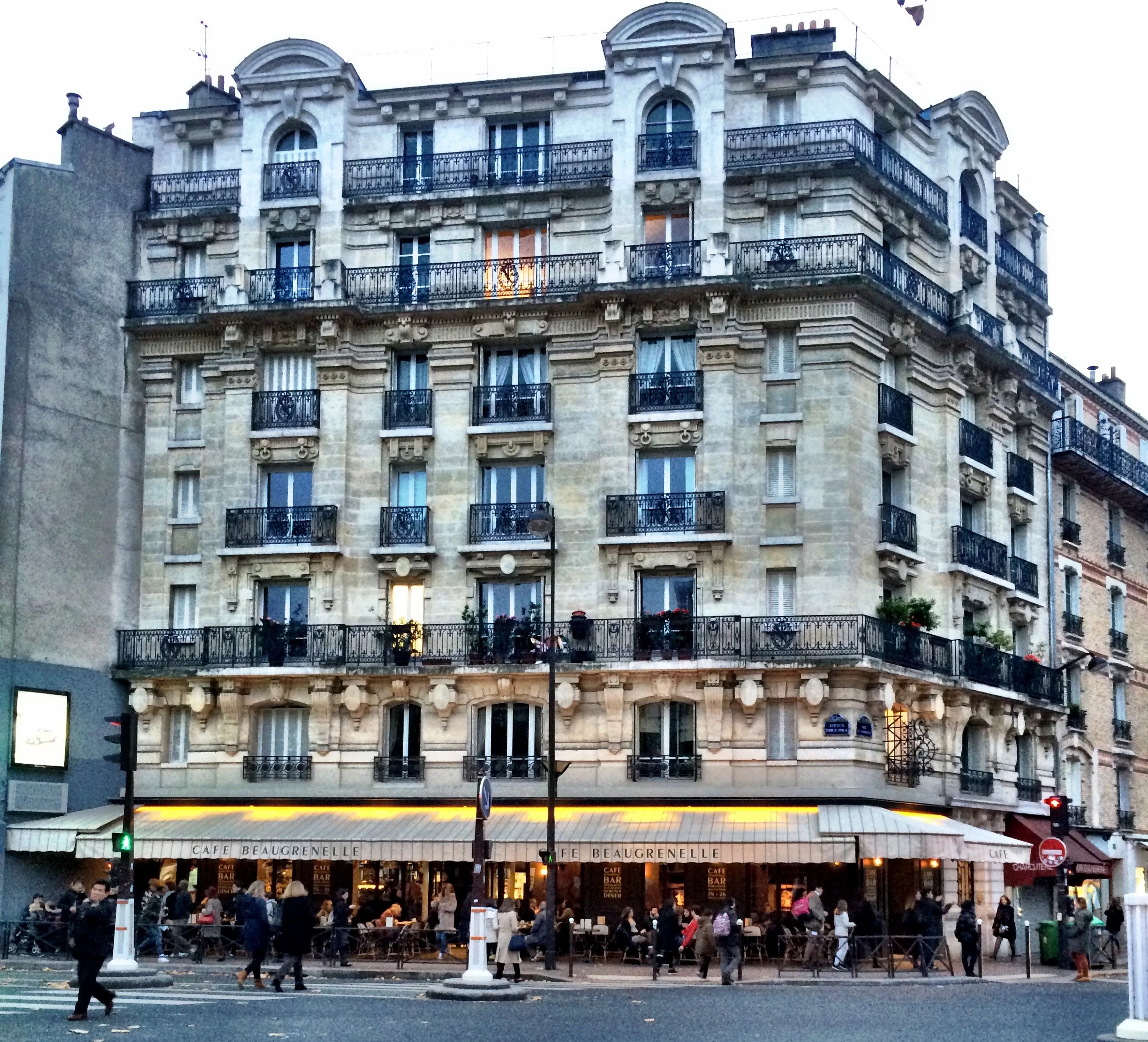 Apertif at Cafe Beaugrenelle a few days after the Paris attacks - Je Suis Paris.