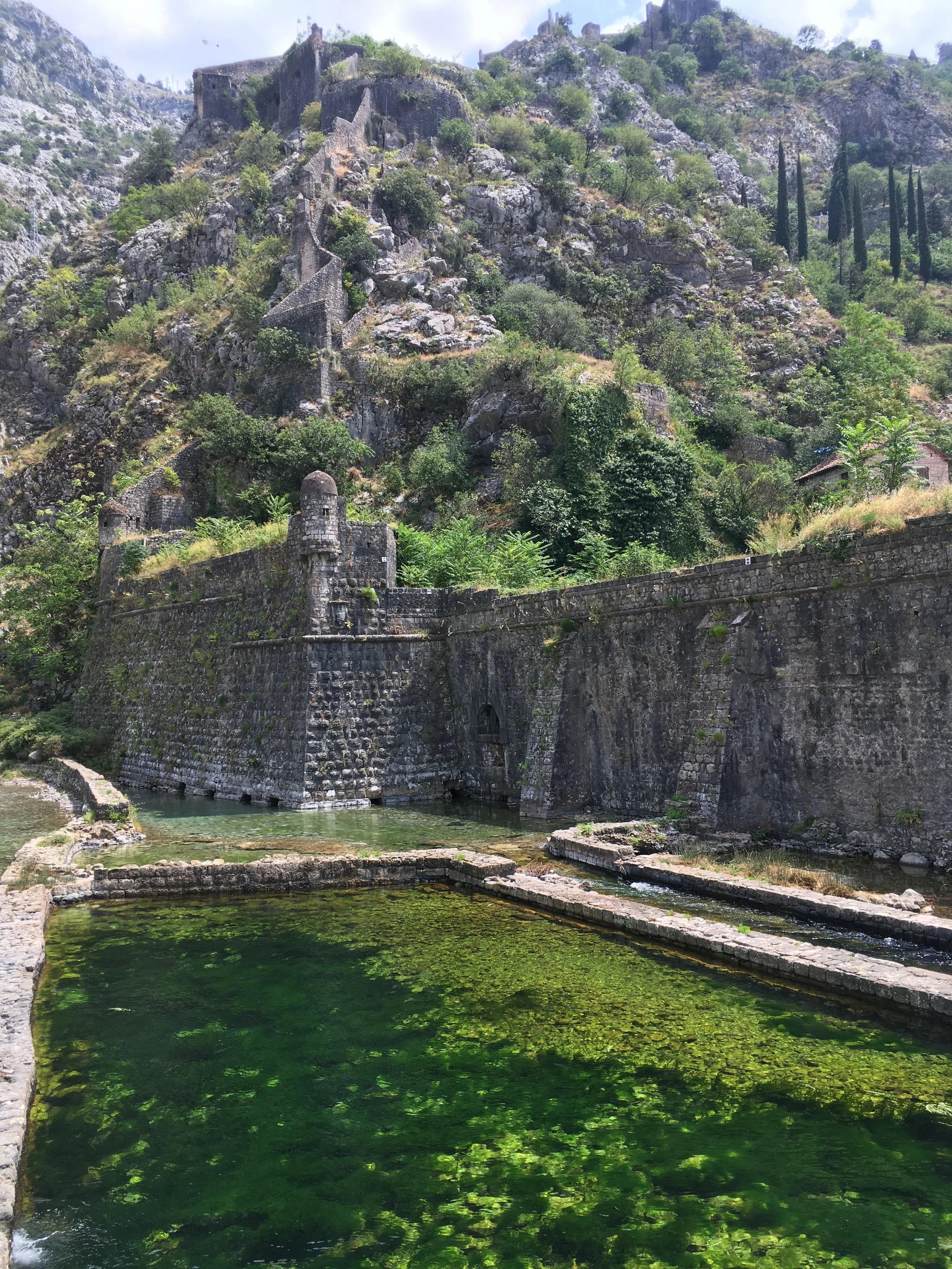 24 HOURS IN MONTENEGRO - A DAY TRIP FROM DUBROVNIK