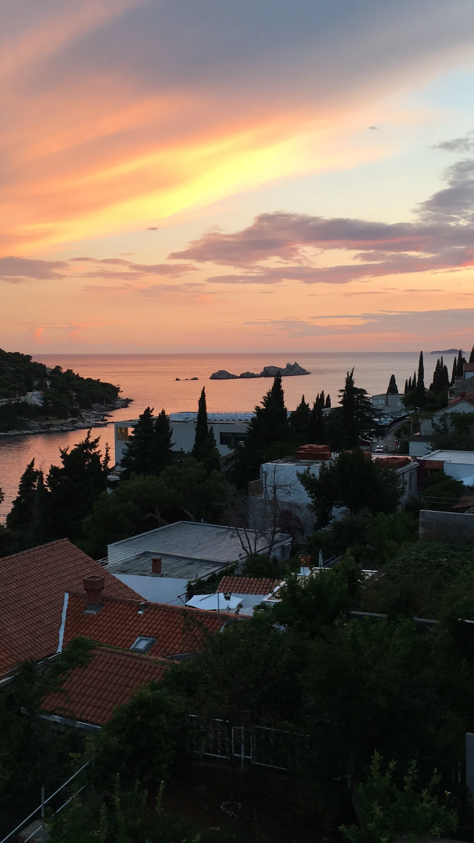 THE DUBROVNIK CITY GUIDE - HOW TO SPEND FIVE DAYS IN DUBROVNIK, CROATIA