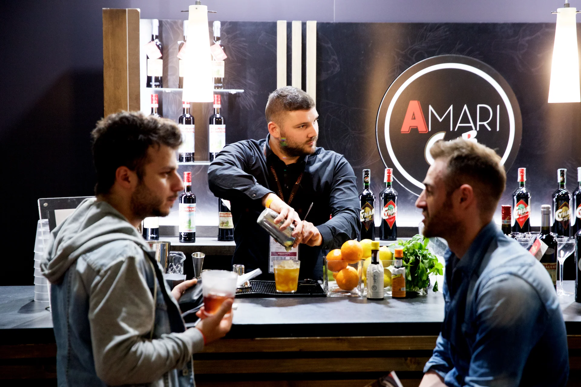 APERITIVI & CO
Bartender.it
Megawatt Court
Milano 24 marzo 2019
© Andrea Veroni