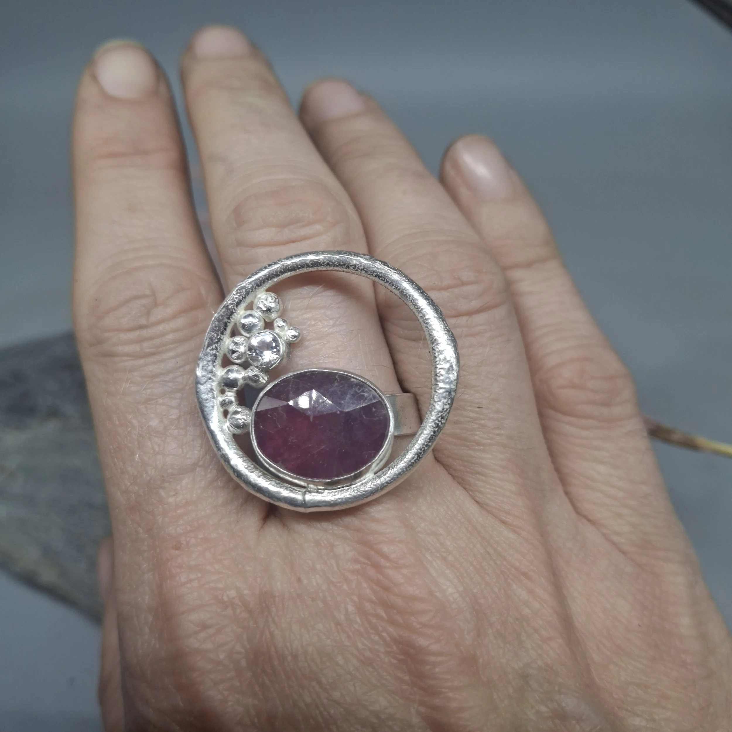 Dowles Ring Pink Sapphire 2 (3).jpg