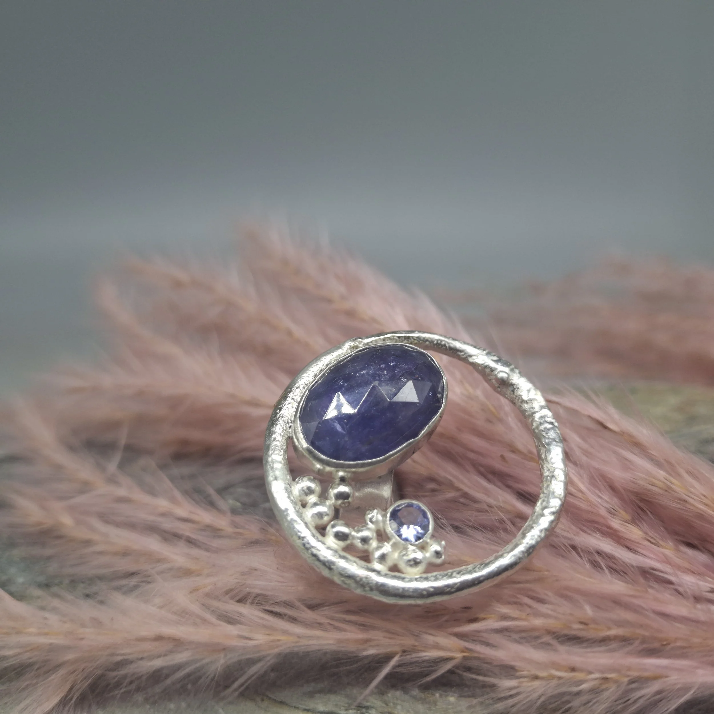 Dowles Ring Tanzanite 1 (4).jpg