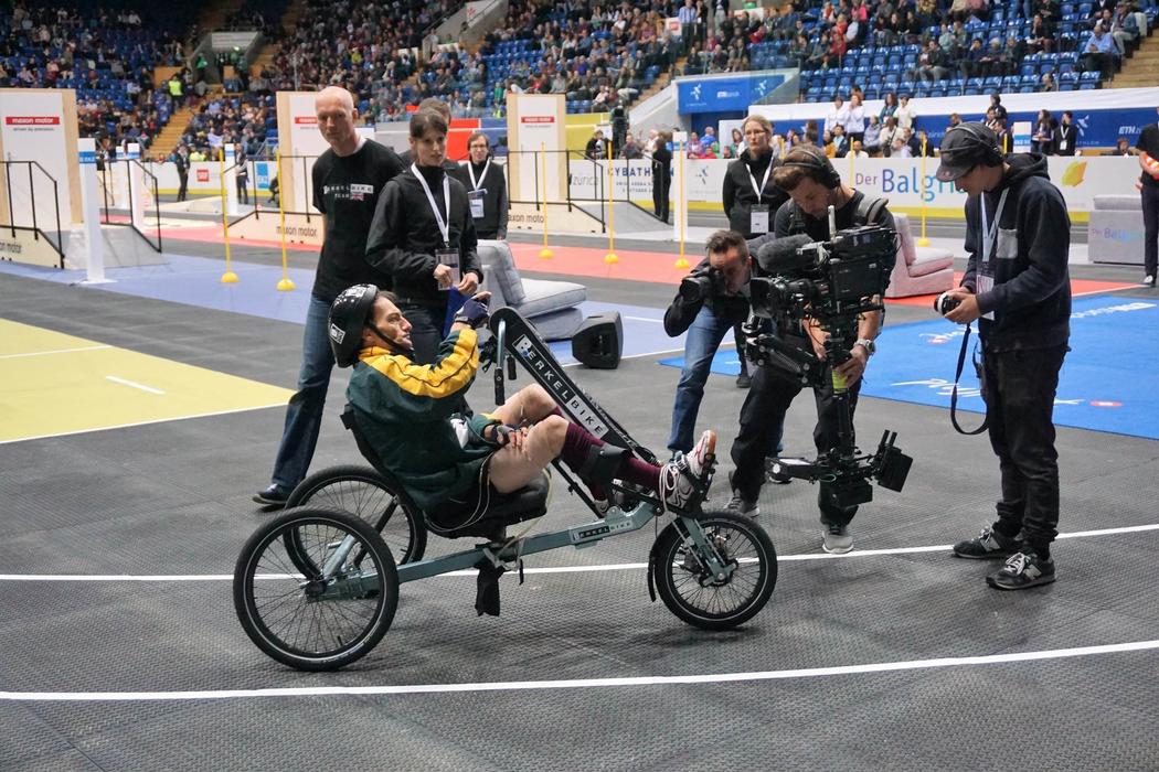 A competitor on a Functional Electrical Stimulation Bike. Credit: Brian Blickenstaff