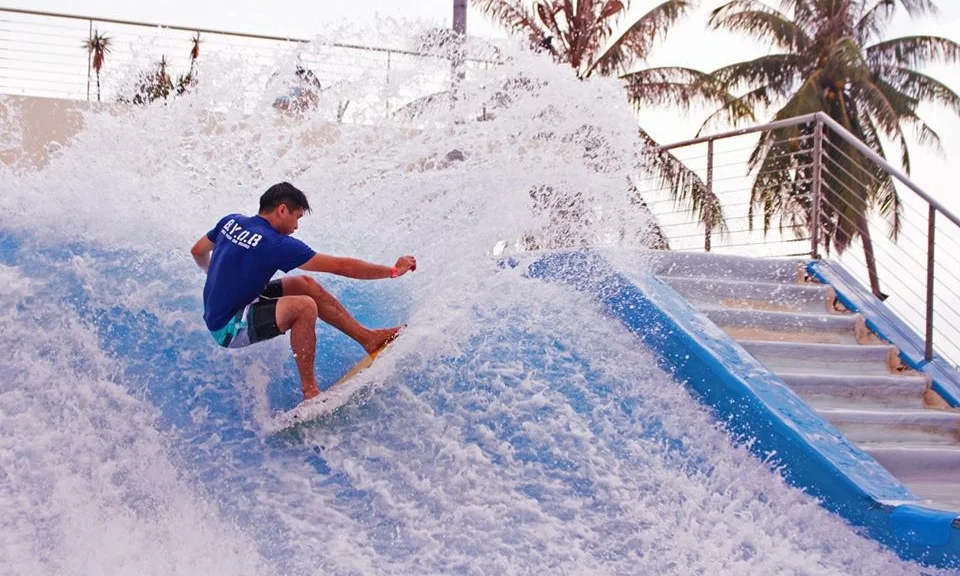 wave-house-sentosa-siloso-beach-singapore-.jpg