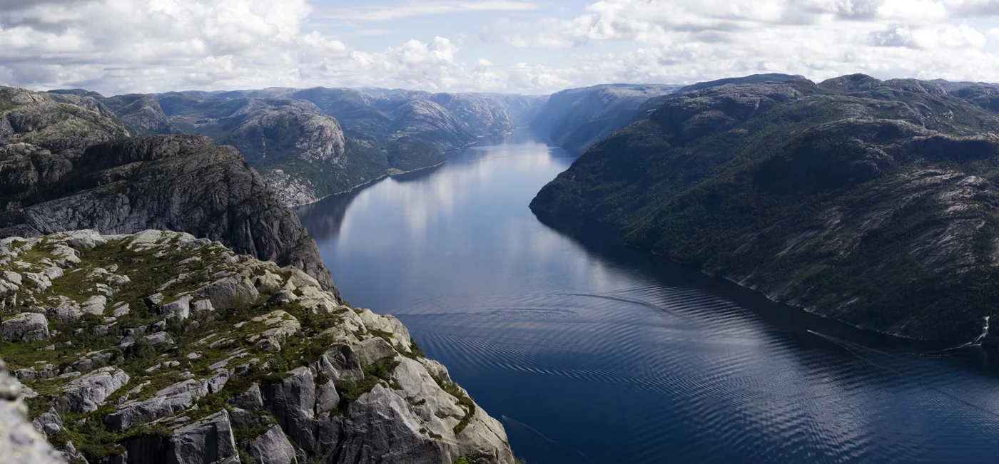 iStock_000005007381Medium.jpg