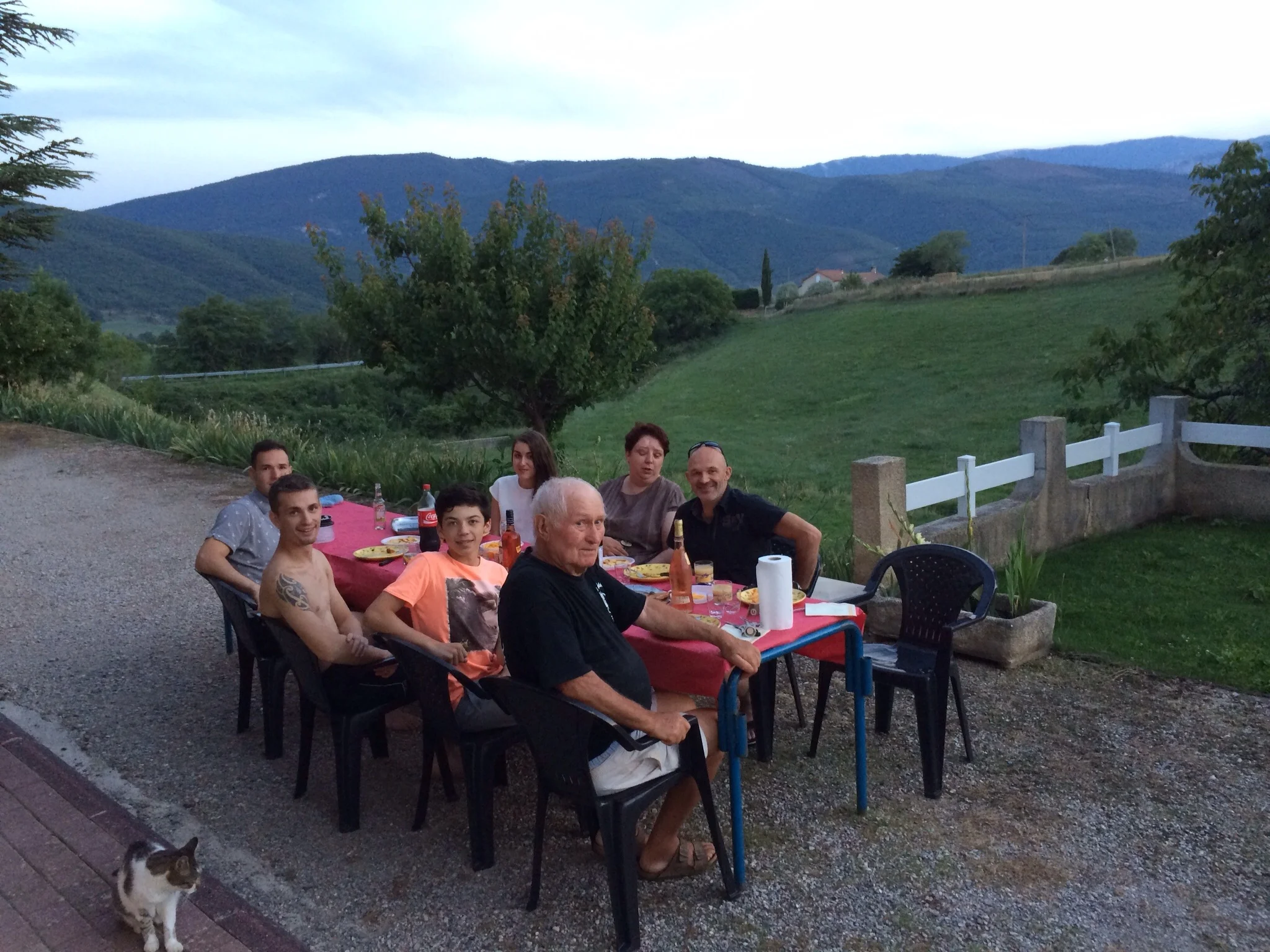 One last dinner with the crew. Home away from home