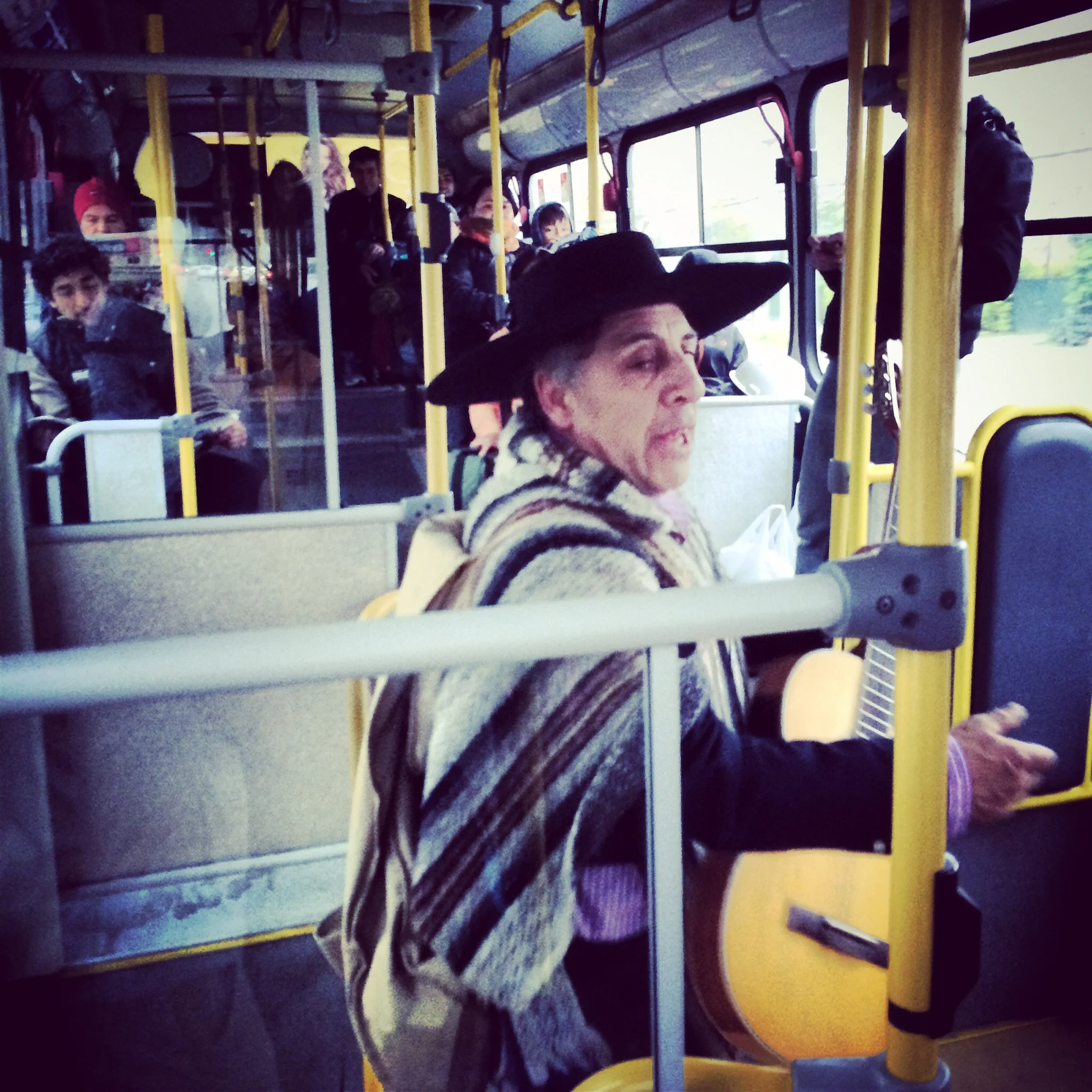 A festive soundtrack to the morning commute in Santiago 