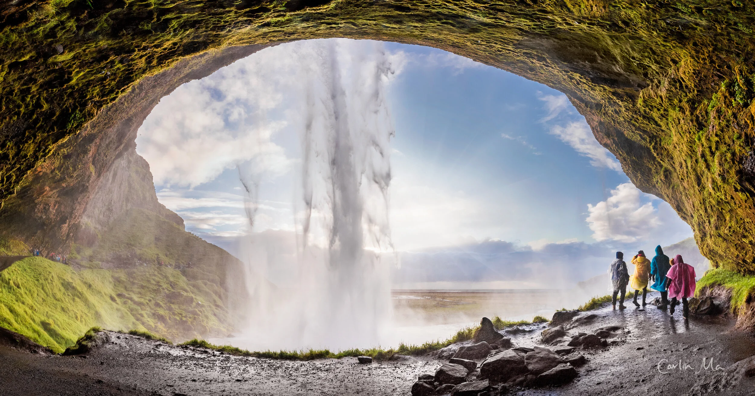 Seljalandfoss_Carlin-Ma_5080-Pano.jpg