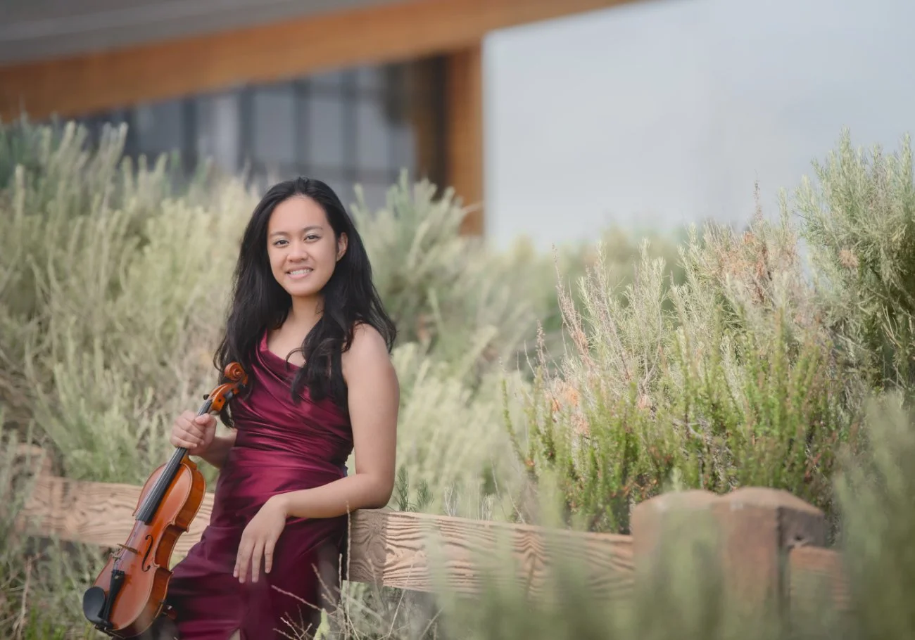 Isabel.Pulido_Carlin.Ma-3809 l rs.jpg