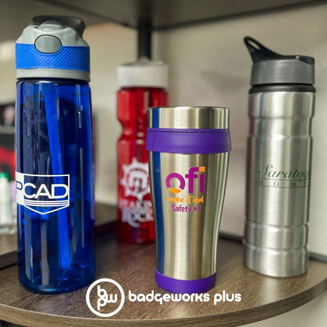 Stay hydrated with our custom water bottles! Perfect for El Paso&rsquo;s sunny days! 🌞 These bottles don&rsquo;t just carry water, they carry your message everywhere. 💧