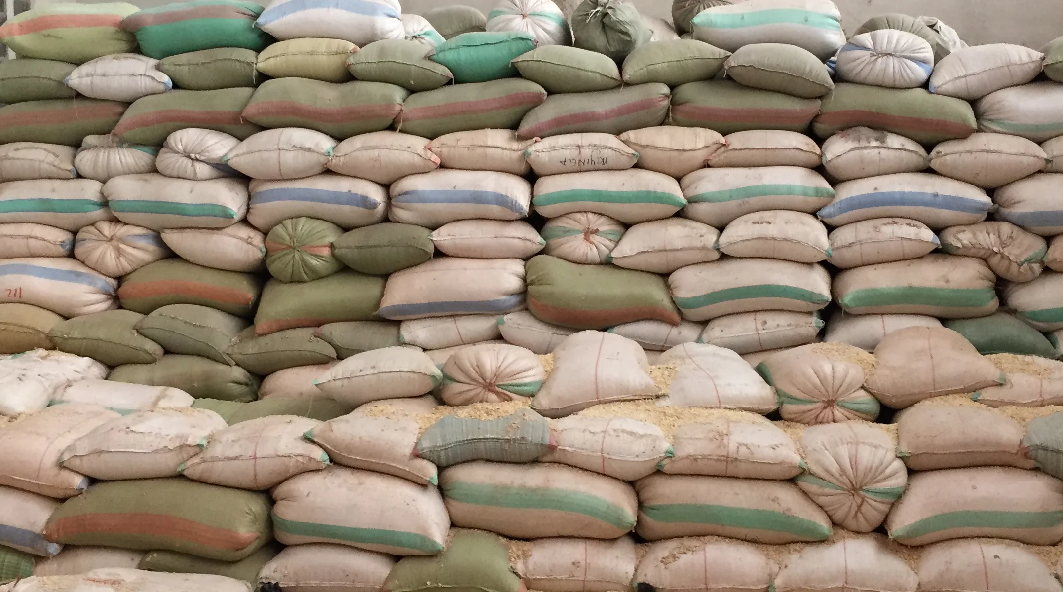 edit-bags-flour.jpg