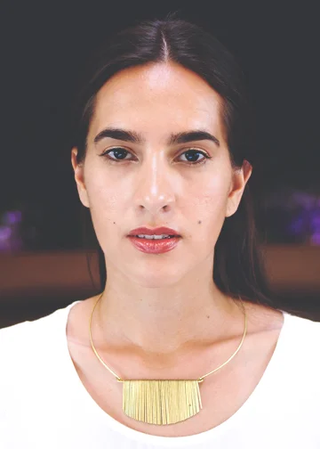 Beth_V2_7_V2.jpg