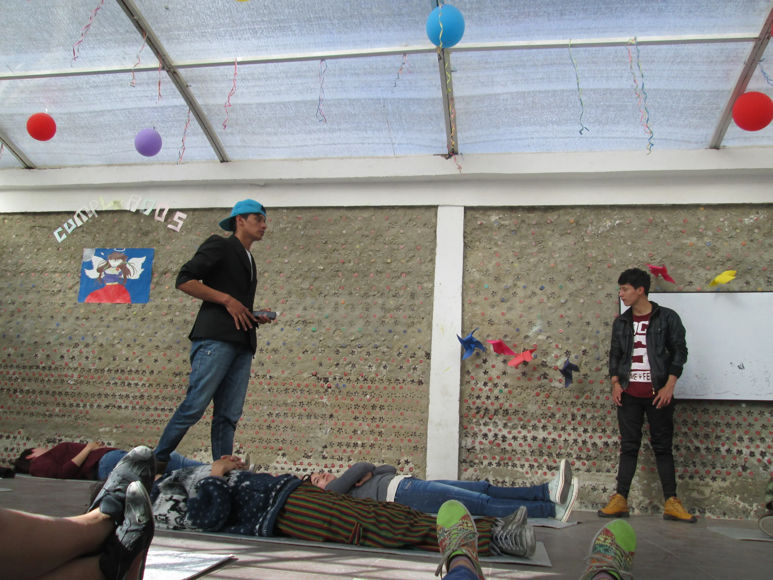 Our friends from Proyecto Escape held their workshop in the afternoon.