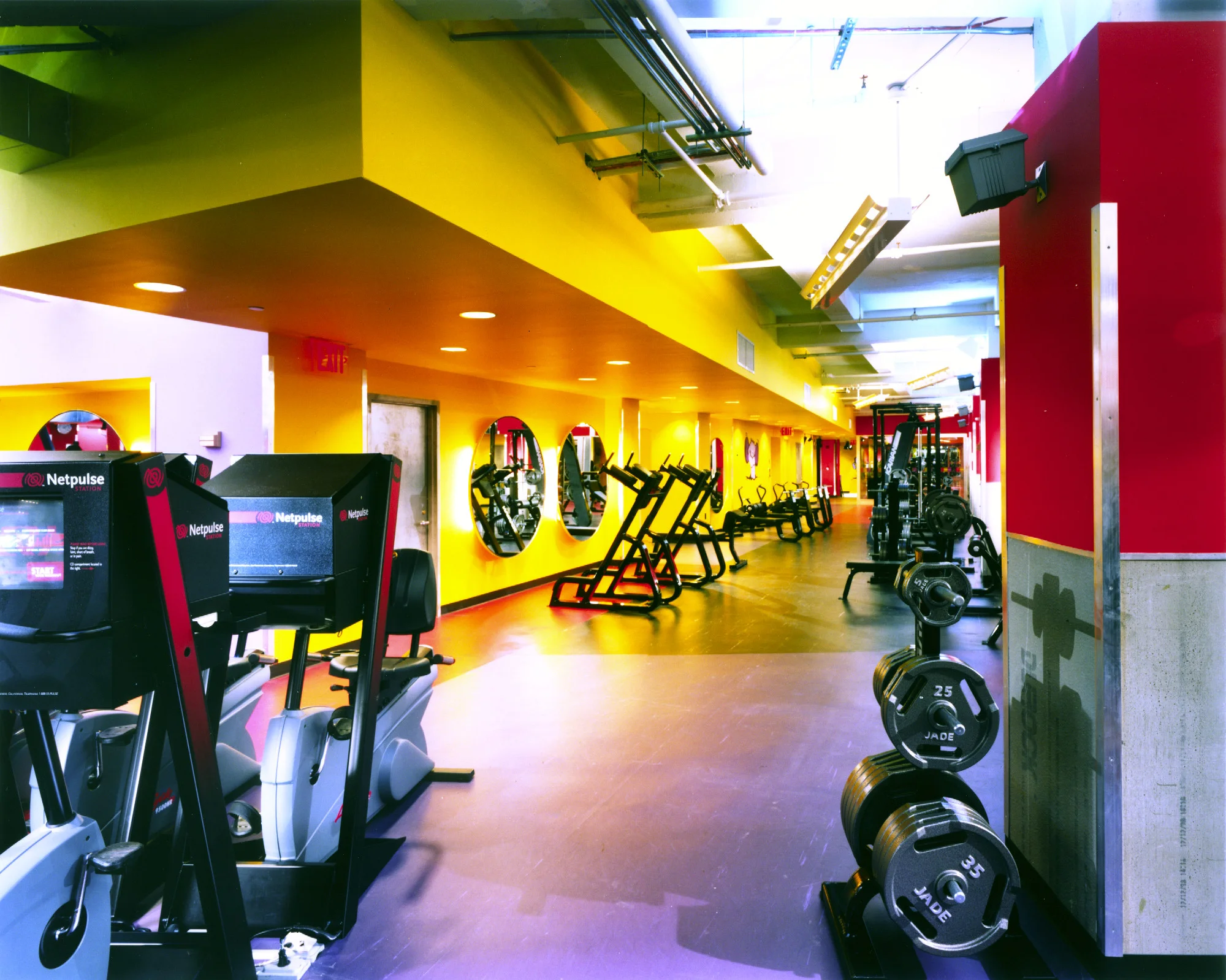 HEALTH CLUB