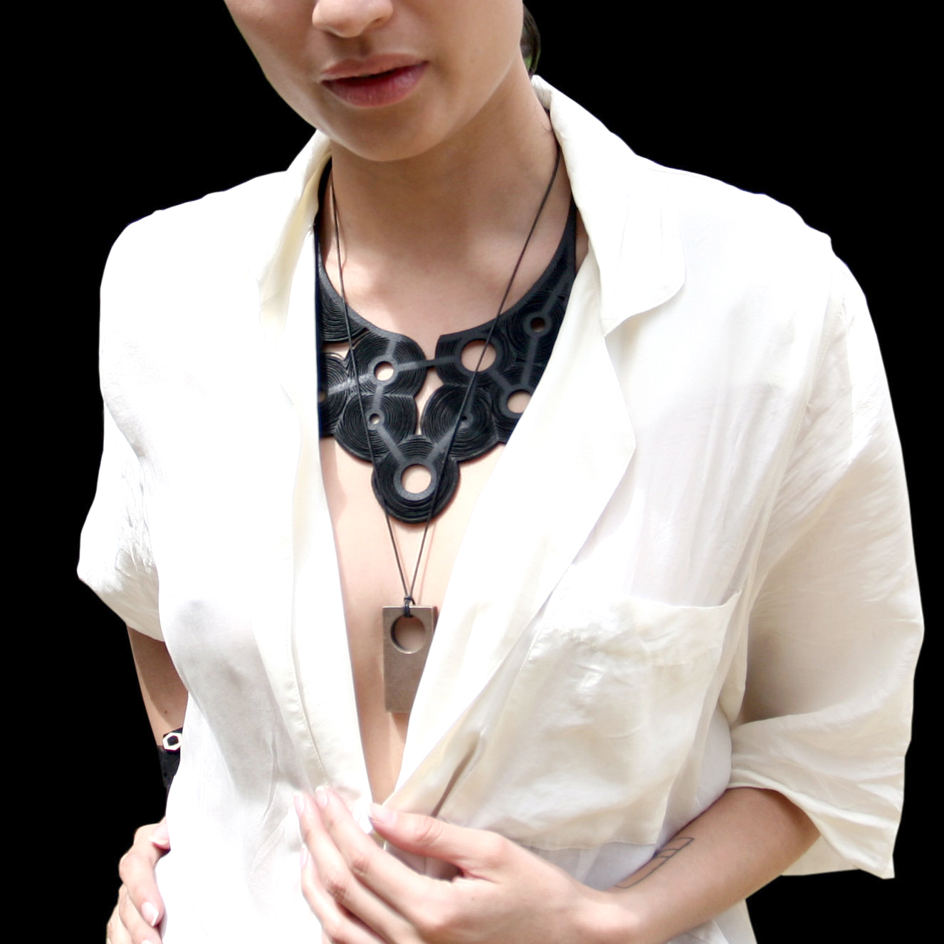 leia-neck-black#2.jpg