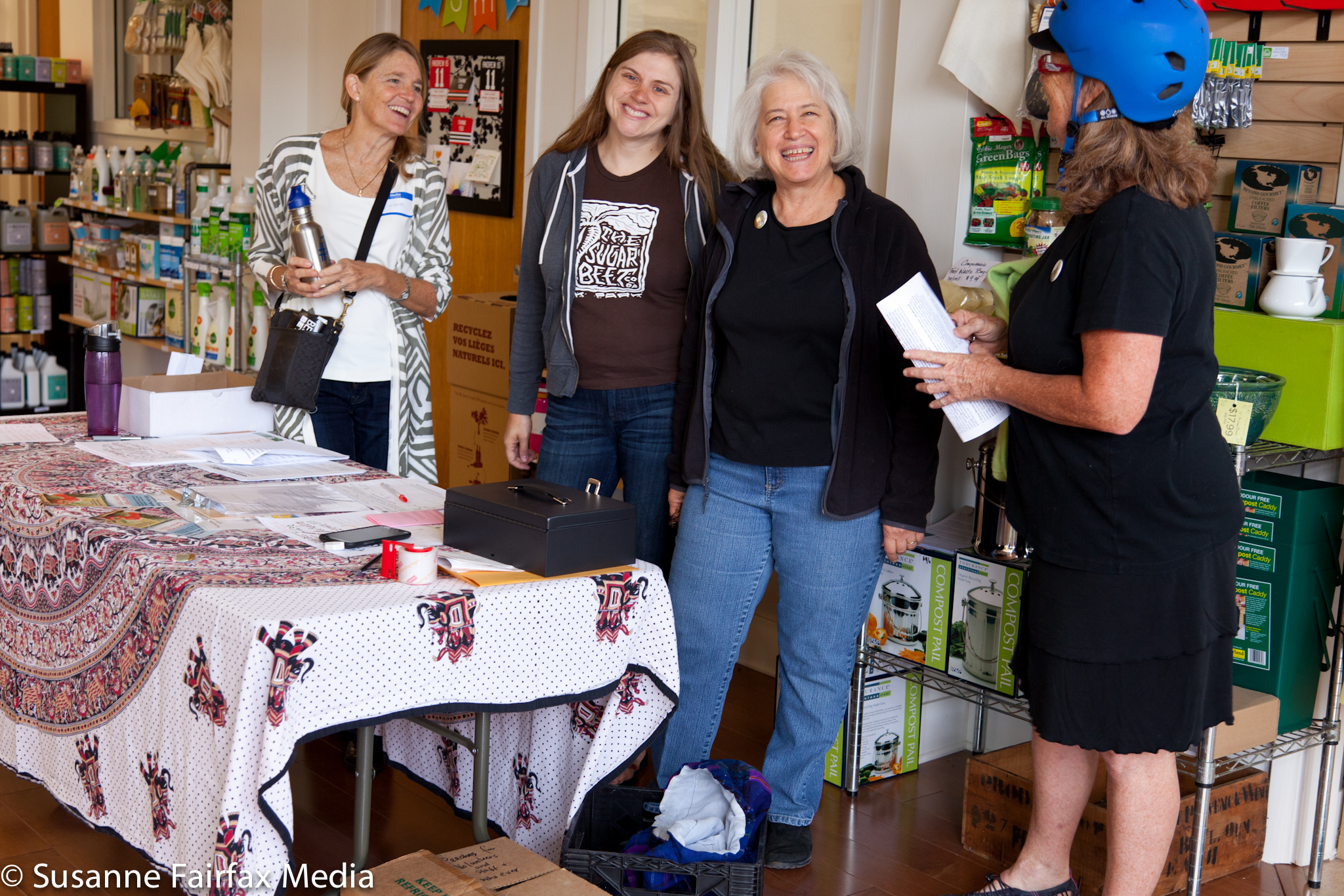 20130727_SugarBeet_Edible_Garden_LR_Green_Home_Experts_tickets_Fairfax-0693.jpg