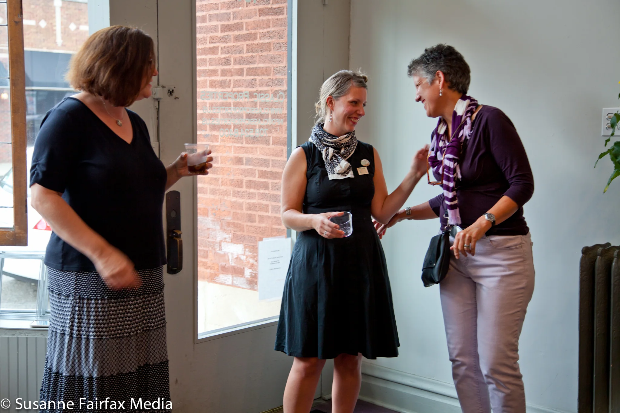 20130726_Edible_Garden_Tour_Potluck_Meeting_LR_96jpeg-0670.jpg