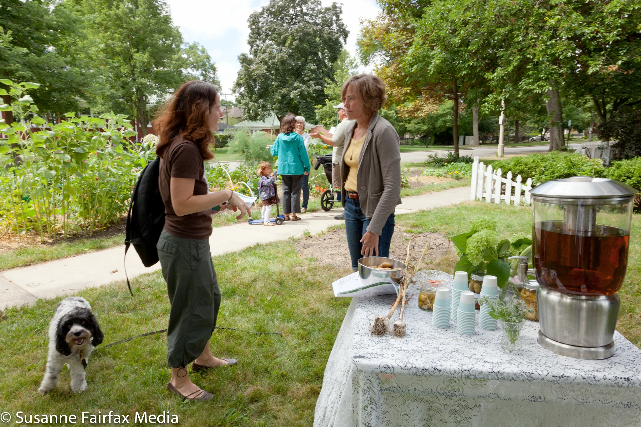 20130727_Edible_Garden_Parkway_Fairfax-0758.jpg