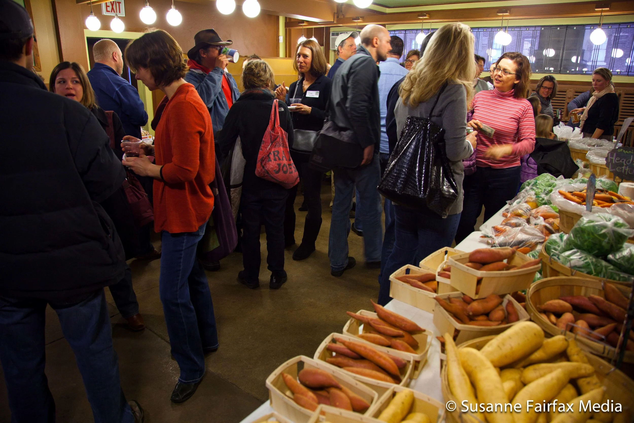 20140301_SugarBeet_March_Market_Event_LR-5632.jpg