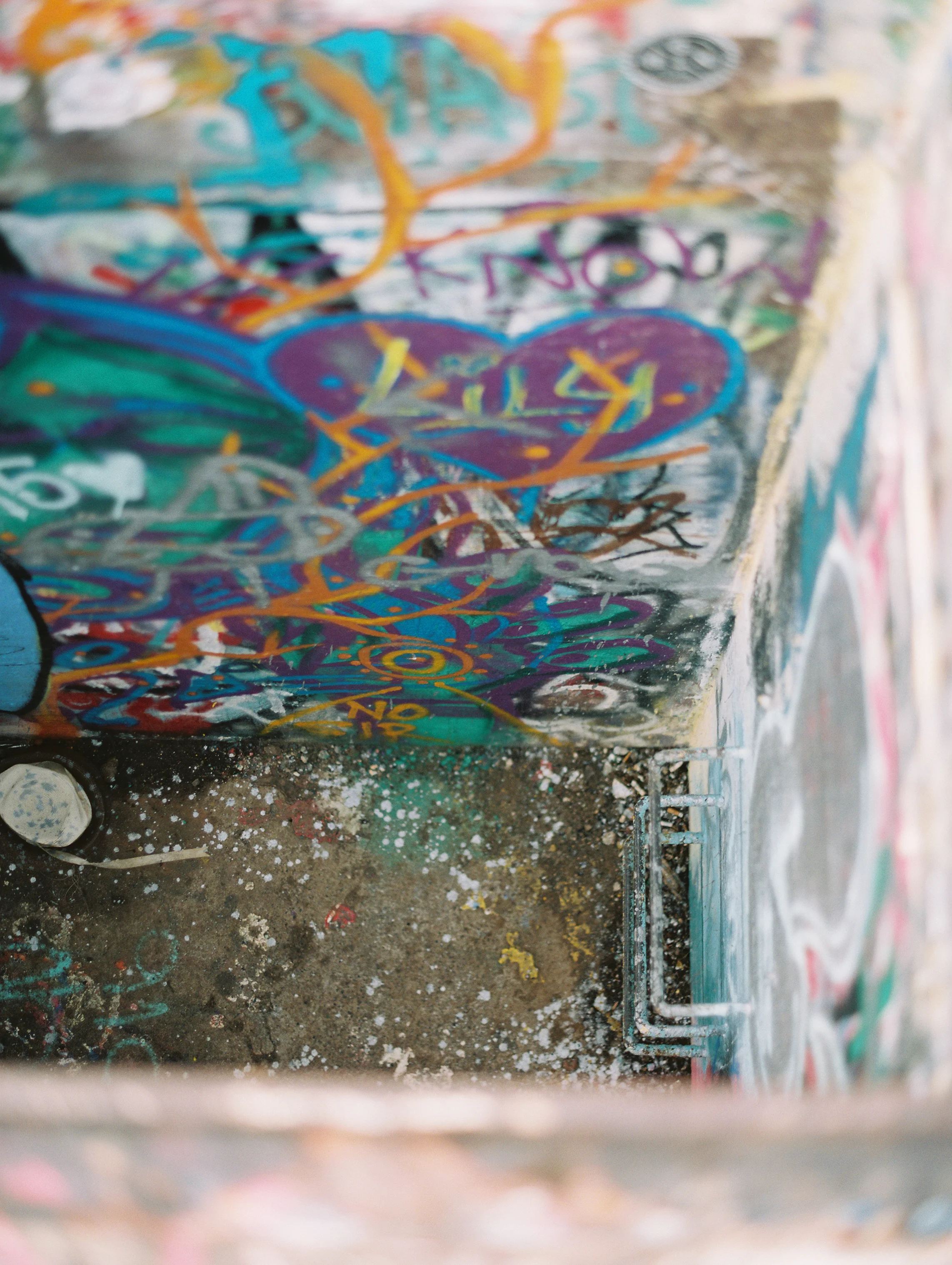 Drop_The_Dell_Hawaii_Pillbox-15.jpg