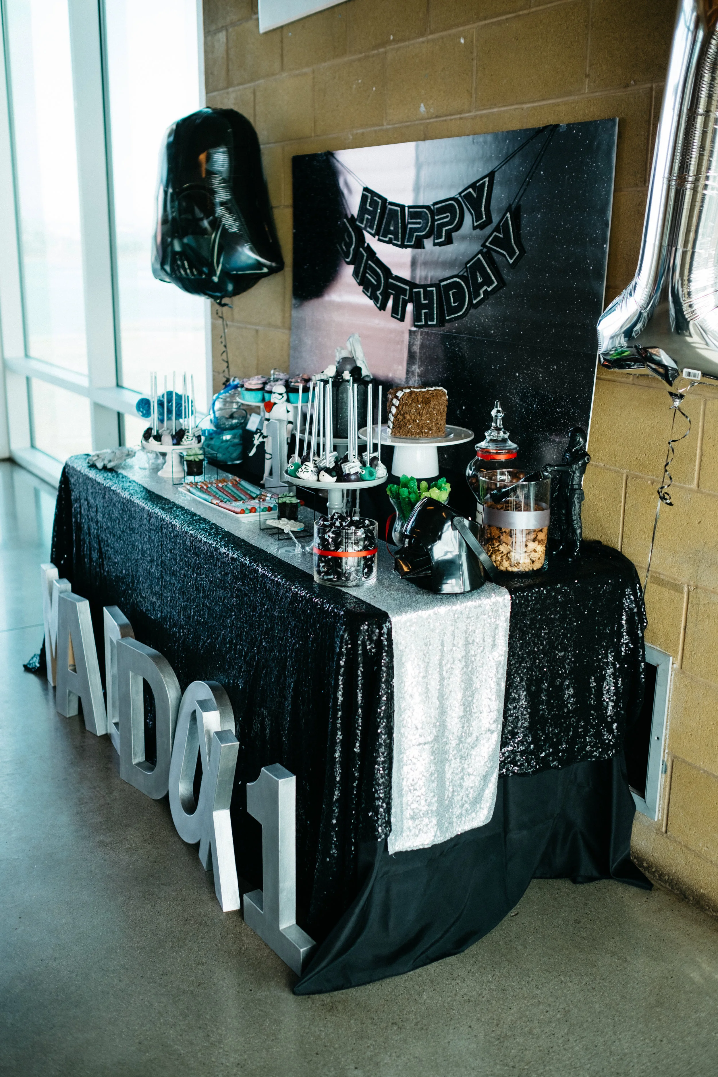 Maddox - Candy Bar-9.jpg