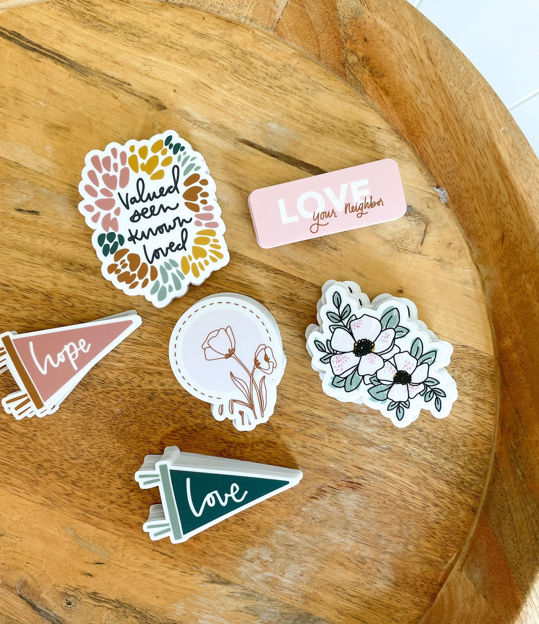 https://i.etsystatic.com/9132980/r/il/9497b9/2991675368/il_fullxfull.2991675368_kjrl.jpg