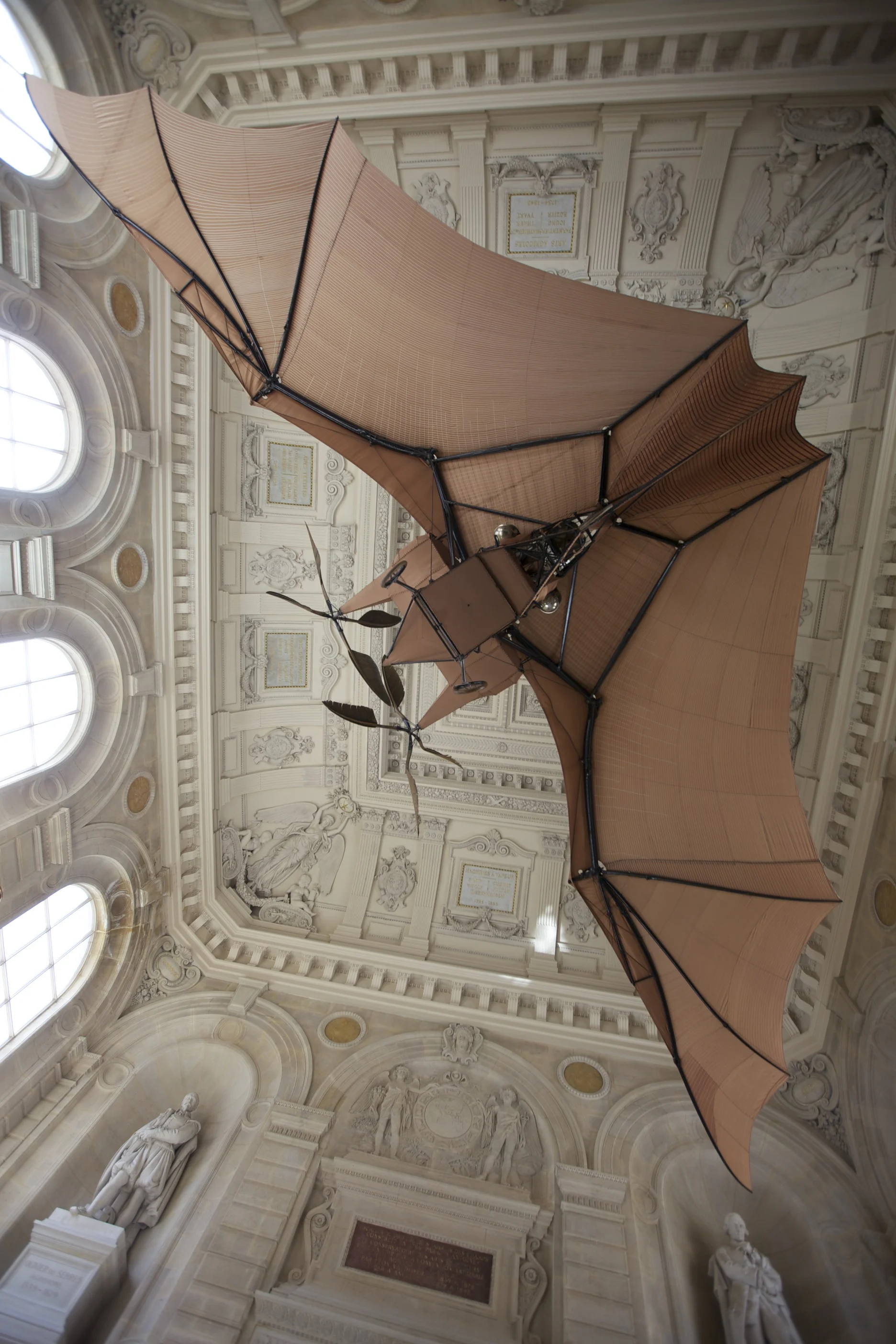 Awesome flying machine at the Musée des Arts et Metiers.