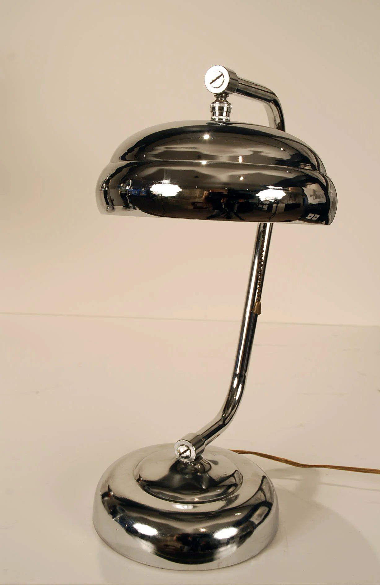 1930's.chrome.table.lamp.1..archive.detail.1.JPG