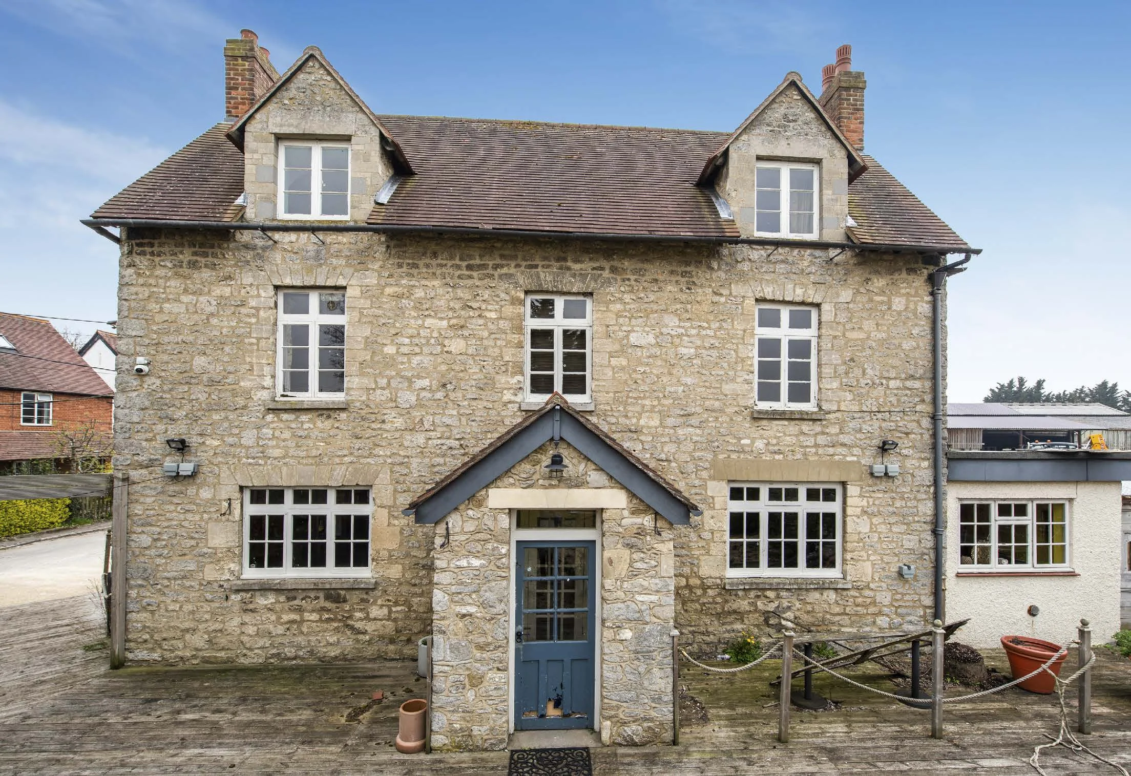 The General Elliott Trinity - image_Page_1_Image_0001.jpg