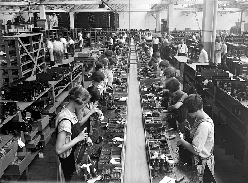 Assembly Line: Defining the Mass Production Process