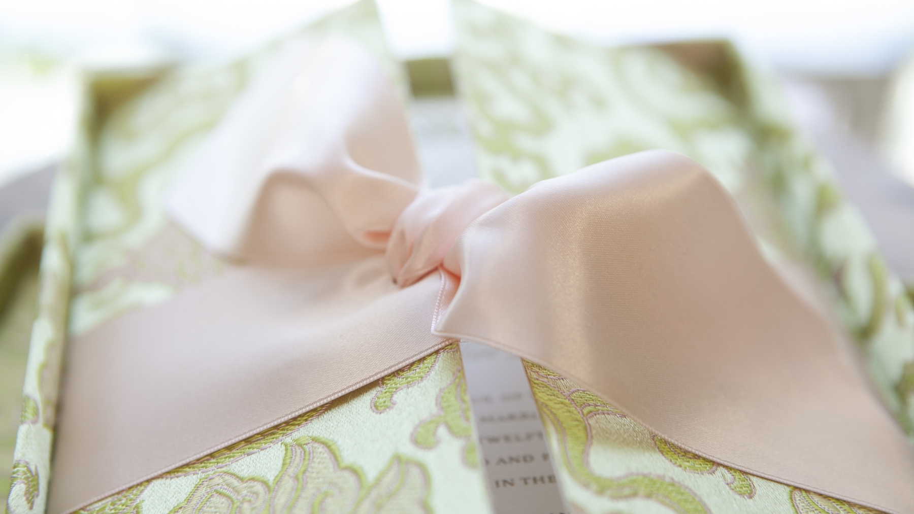 FollowSpotMedia_HannahHandmade_GreenSilkWedding_print-298.jpg