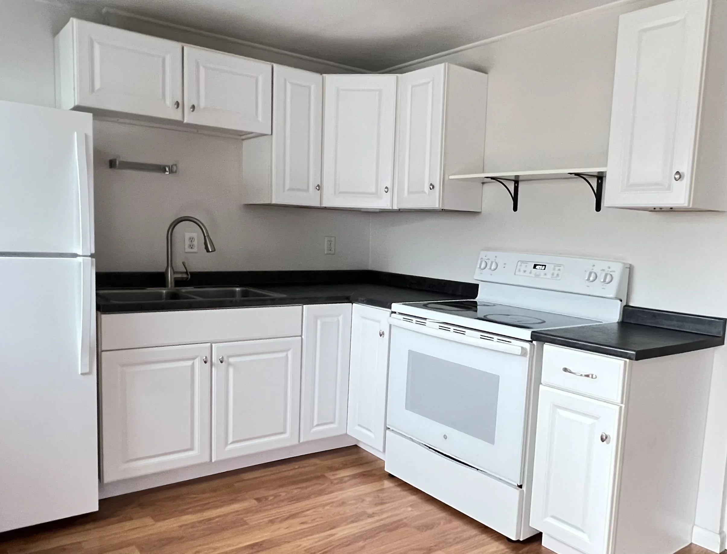 1 Bedroom - 384 sqft - Potsdam Village