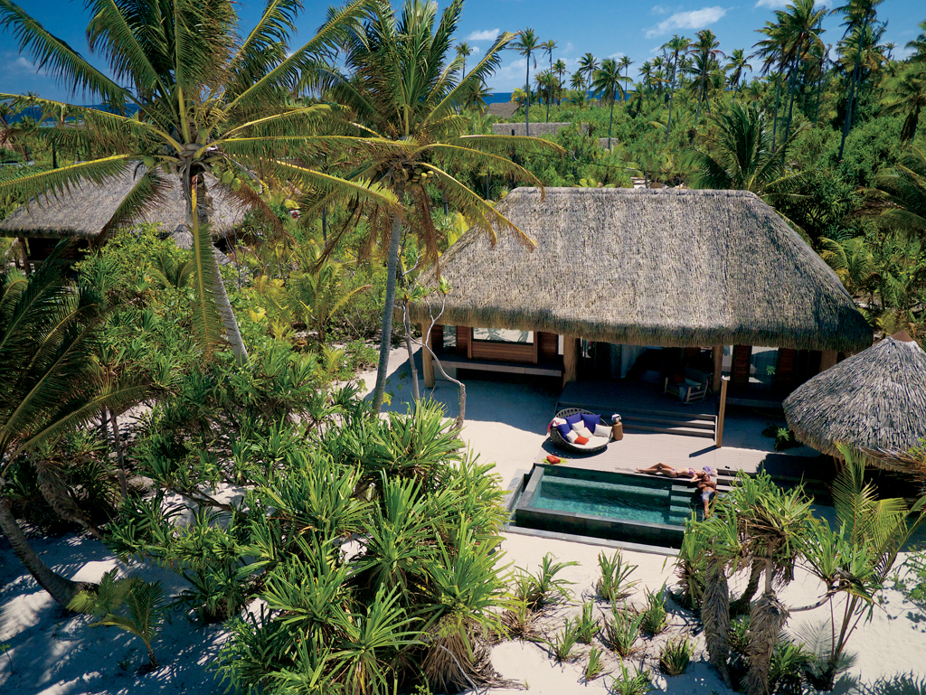 (c) @tim-mckenna.com/tahitiflyshoot