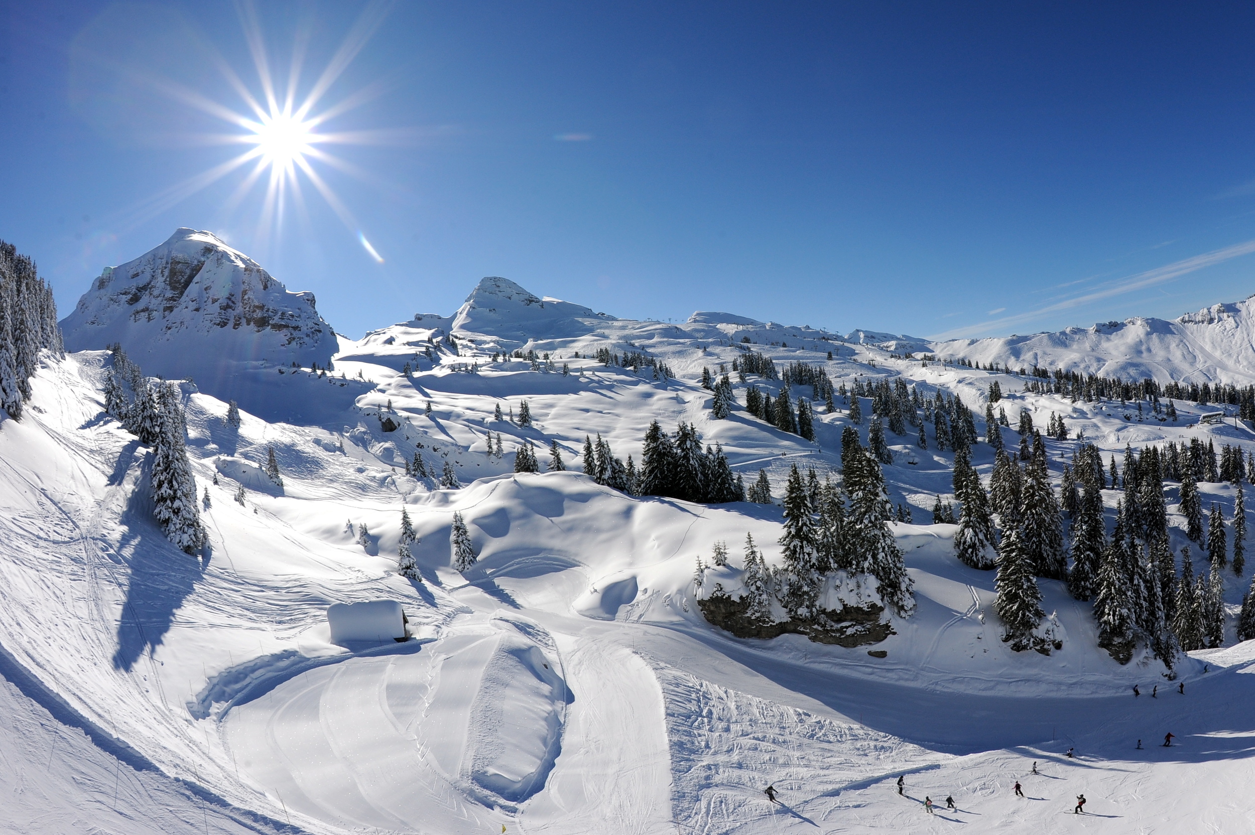 This must be what "the good life" looks like. Image courtesy of JF-Vuarand.