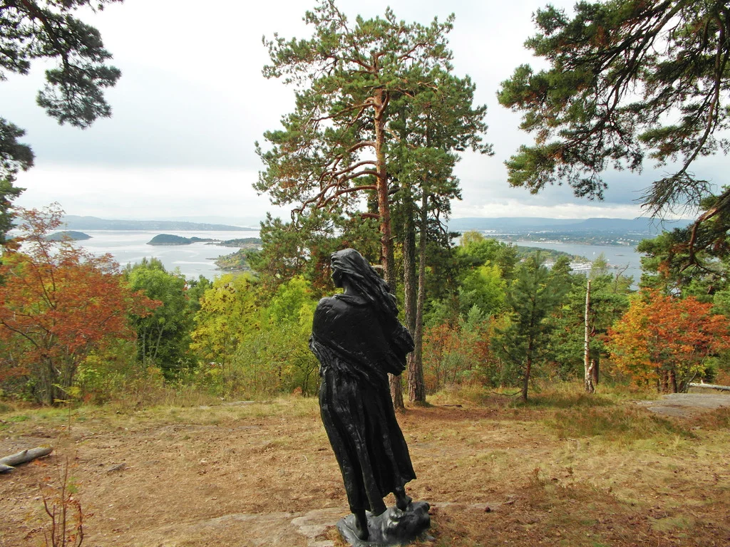 Ekebergparken offers incredible city views. Image courtesy of VisitOSLO/Tord Baklund ©Per Ung/BONO