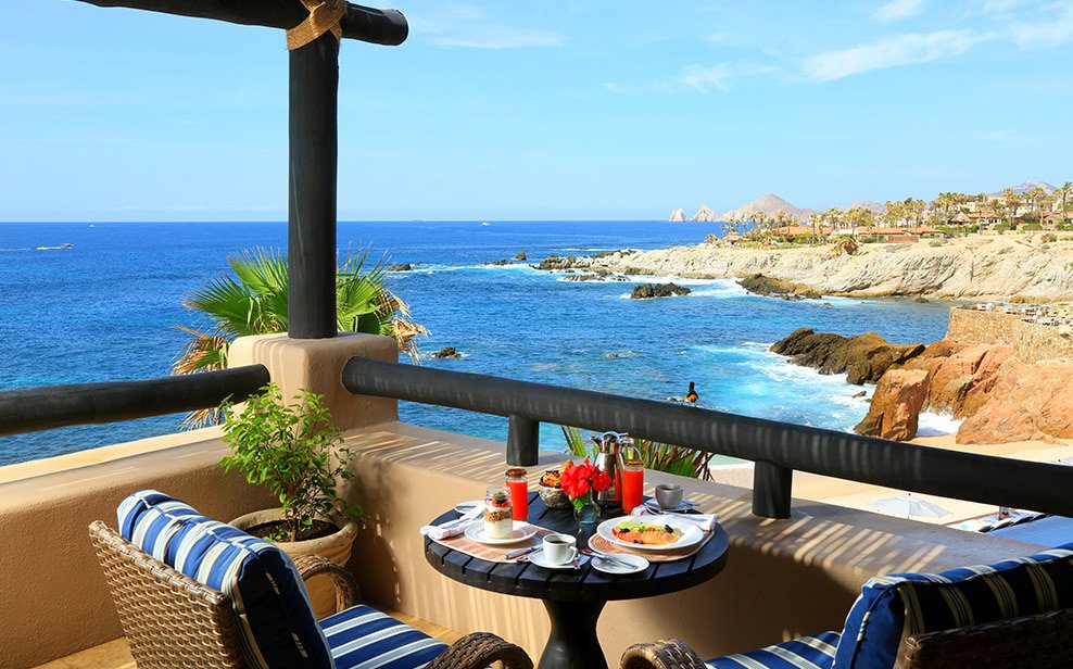 A room with a view at Esperanza in Los Cabos, Mexico. Image courtesy of Esperanza .