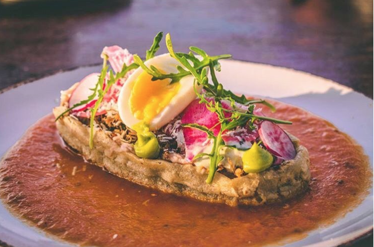 Brunch at Jazamango. Image courtesy of Jazamango.