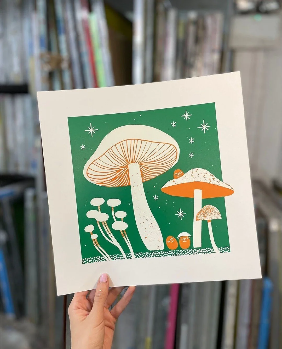 A big#theLIF2023 welcome to @natashasearston⁠
⁠
Natasha Searston&rsquo;s playful screen prints often depict dreamlike worlds, strange little reappearing characters, glowing inks and surreal flora and fungi. She creates her multilayered prints by comb