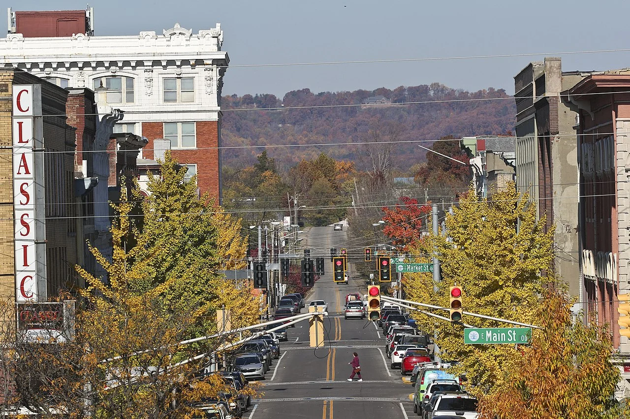 1280px-NewAlbany2.jpg
