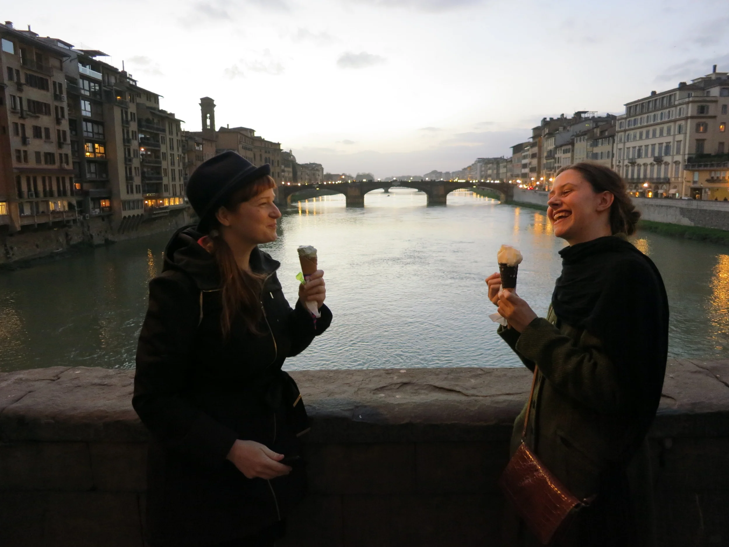 Ulla and Lea enjoy a delicious Gelate on the The Ponte Vecchio
