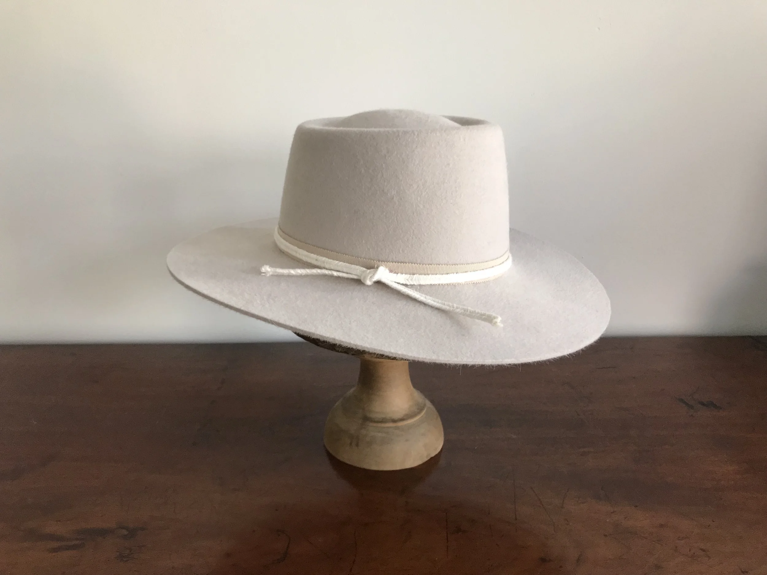 Sabrina Wide Brim Felt Hat in Alabaster+