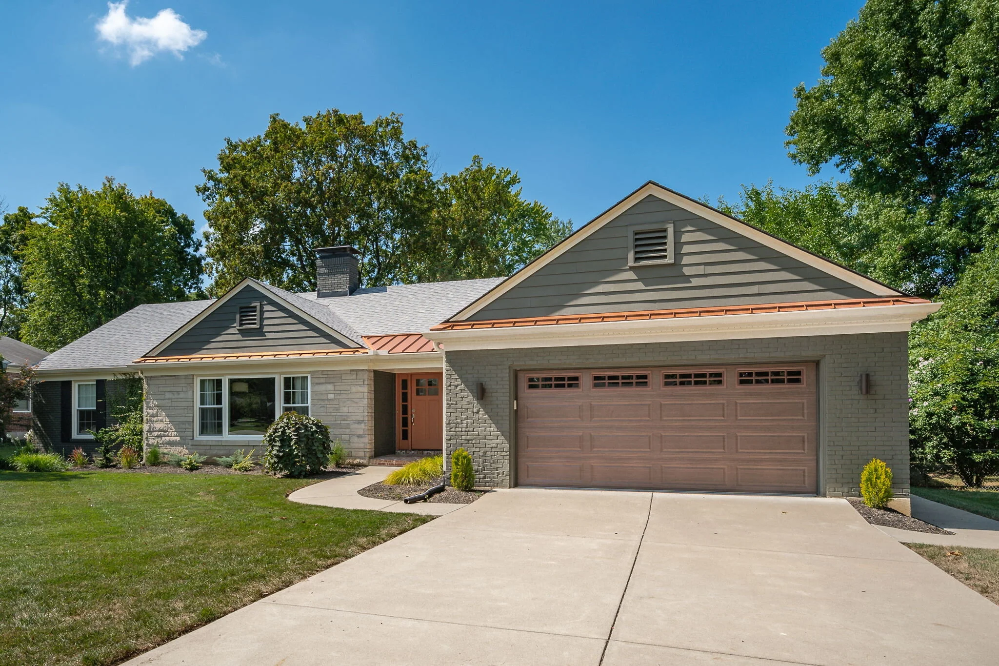 3-web-or-mls-Spruce Ln 108-FCP-03.jpg