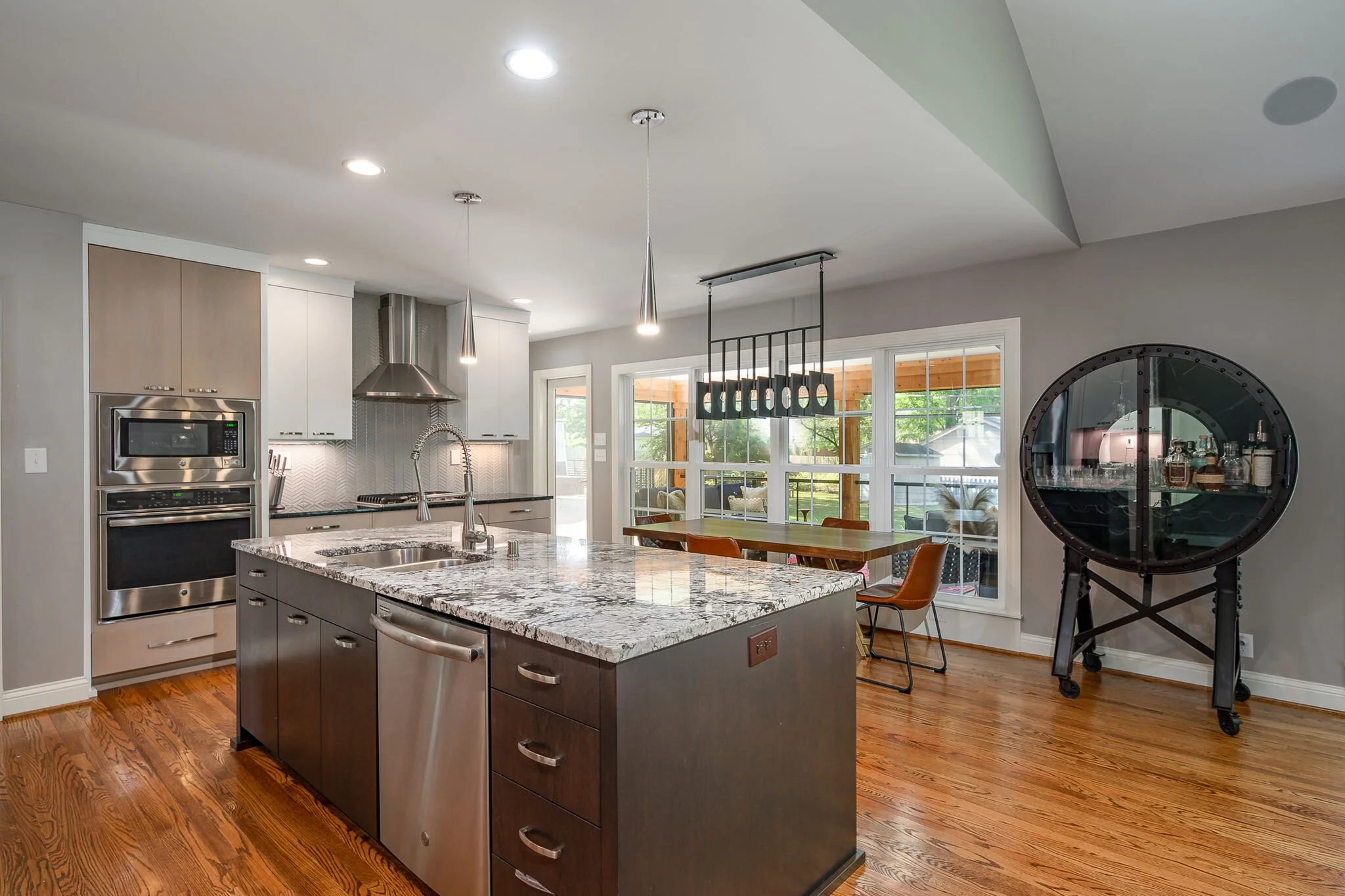 15-web-or-mls-Spruce Ln 108-FCP-15.jpg