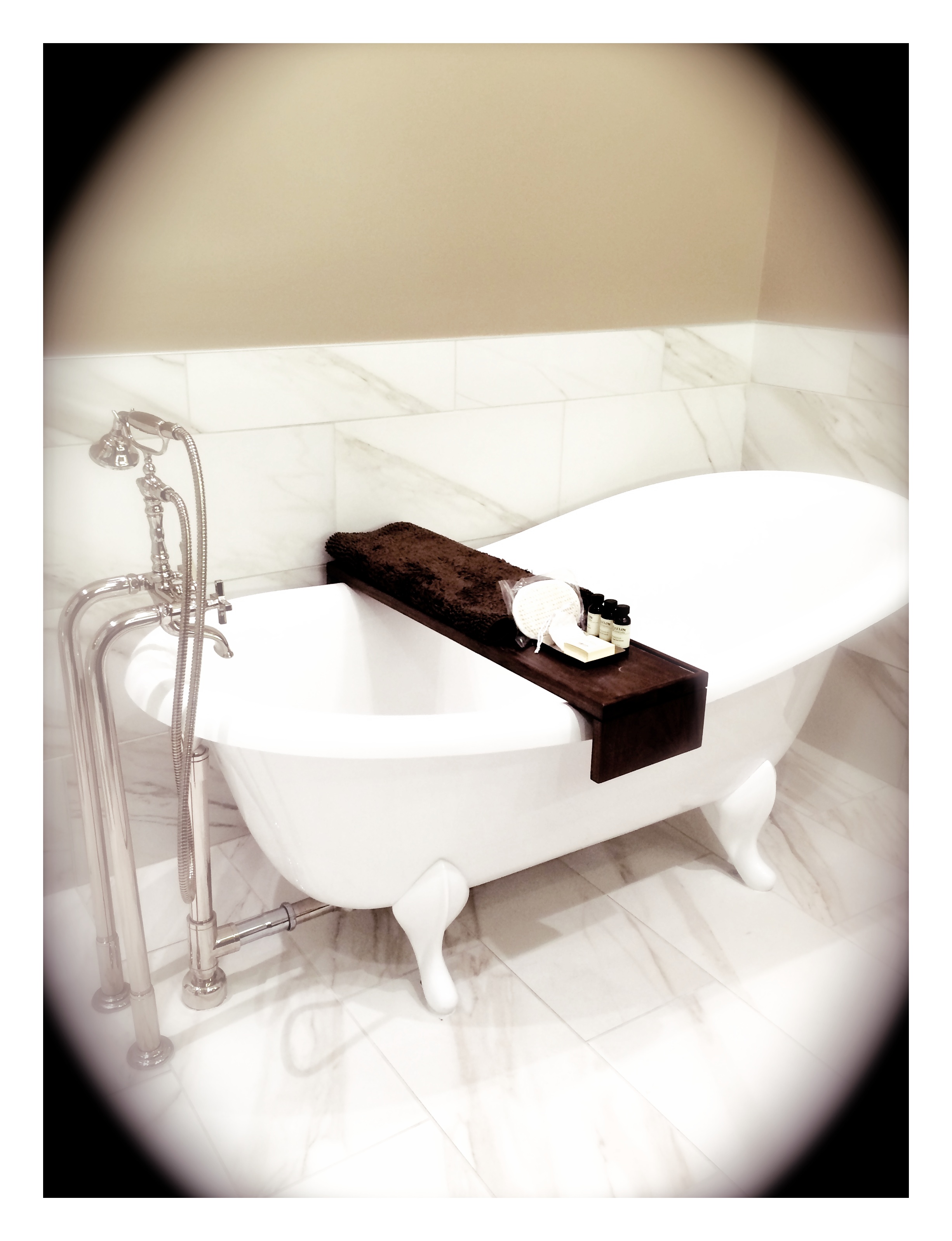 Claw Foot Bathtub