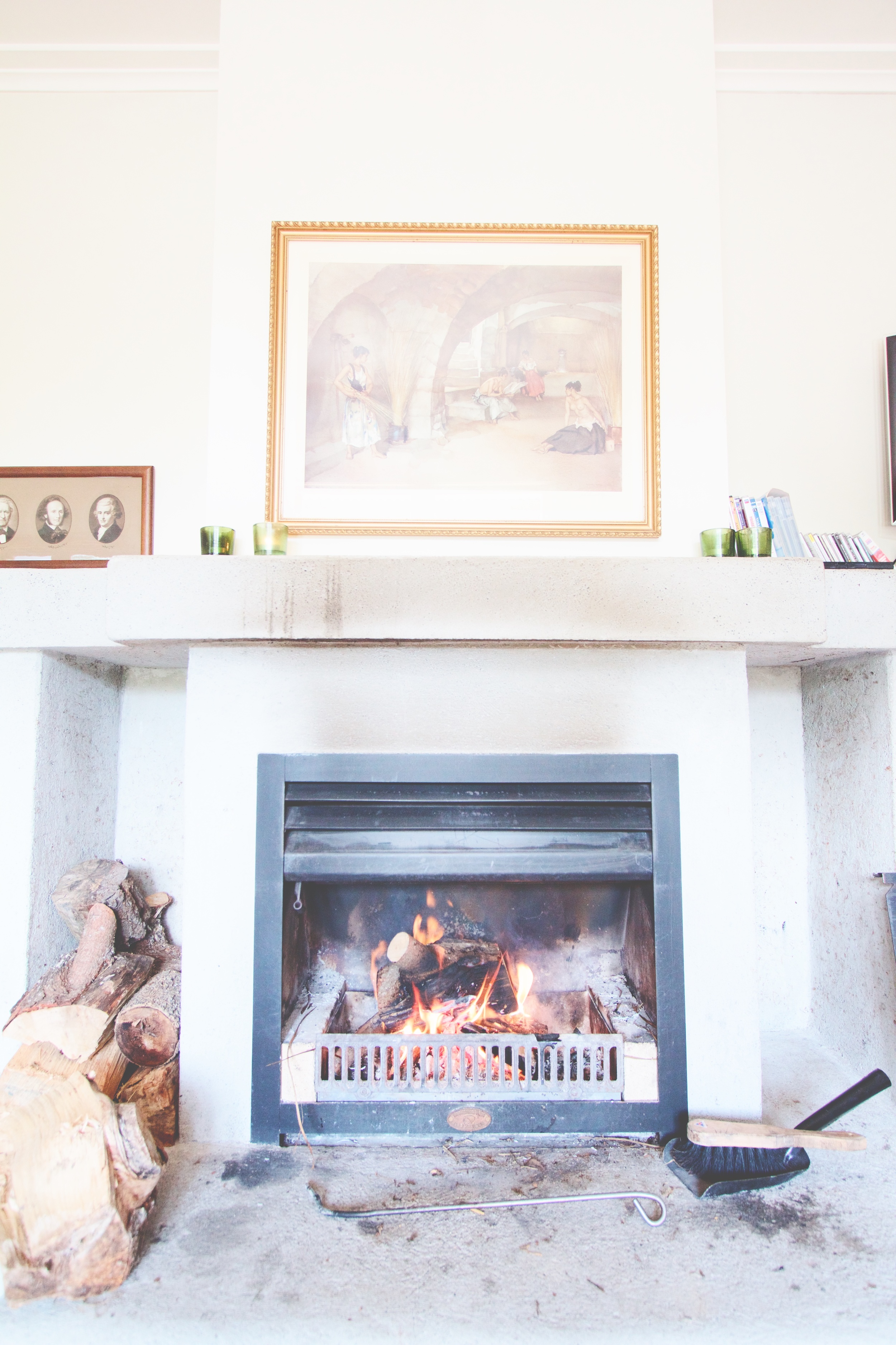 Livingroom Fireplace